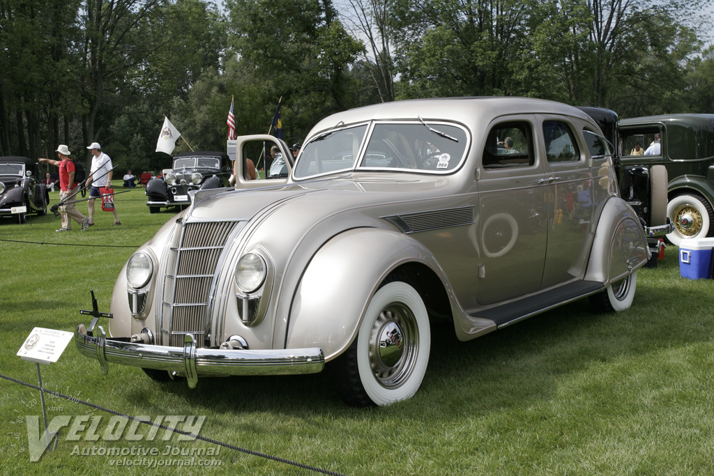 1935 Chrysler C-1 Airflow Sedan