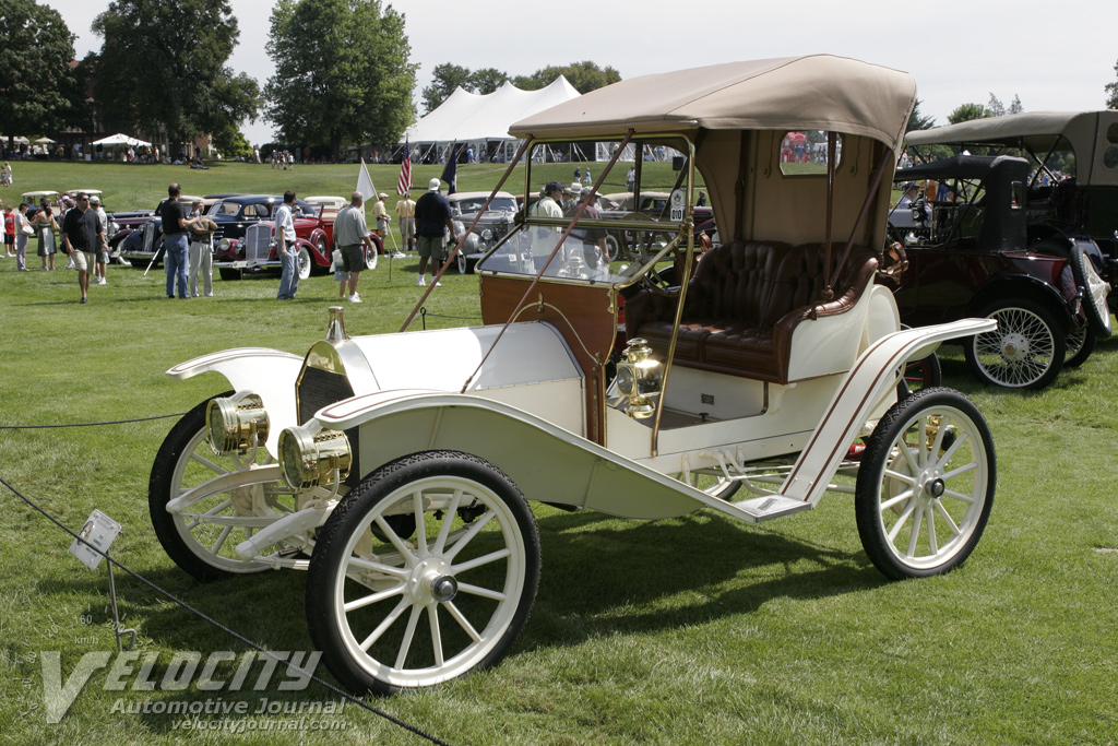 1910 Hupmobile Runabout