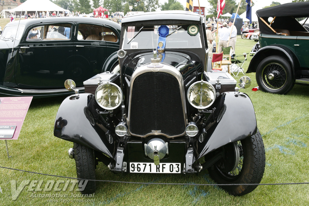 1927 Voisin C7 sedan