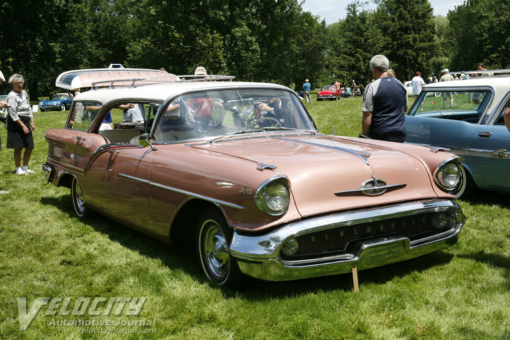 1957 Oldsmobile Super 88 Fiesta wagon