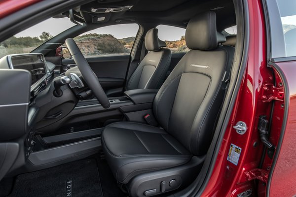 2025 Hyundai Ioniq 6 Limited Interior