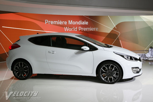 2013 Kia pro_cee'd 3d