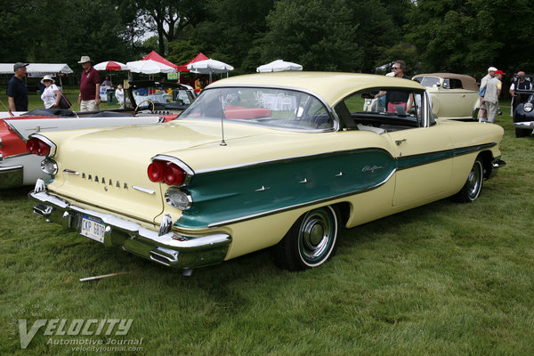 1958 Pontiac Chieftain Coupe