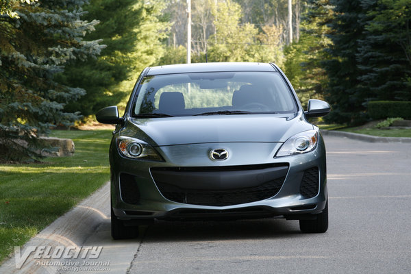 2012.5 Mazda MAZDA3 Grand Touring 5-door