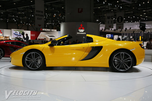 2013 McLaren MP4-12C Spider