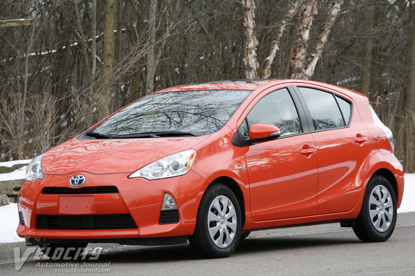 2013 Toyota Prius c