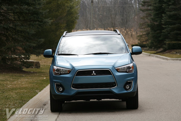 2013 Mitsubishi Outlander Sport SE