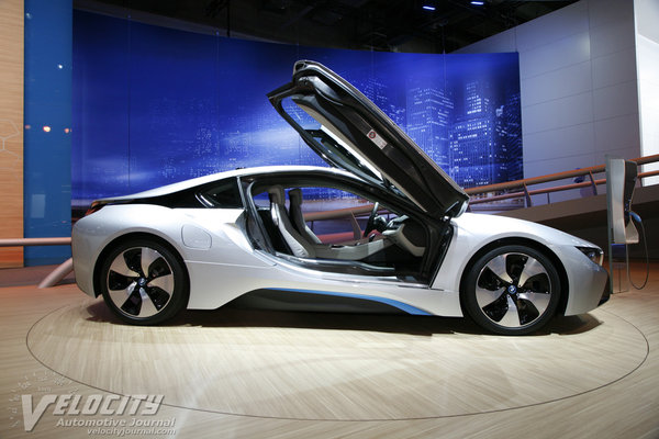 2014 BMW i8