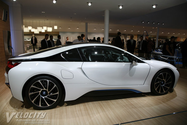 2014 BMW i8