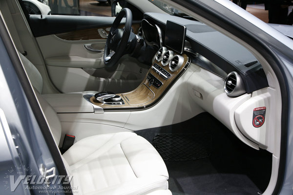 2015 Mercedes-Benz C-Class Interior