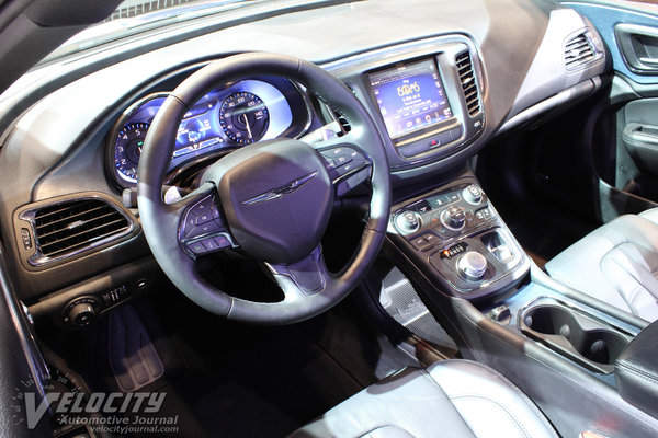 2015 Chrysler 200 Interior