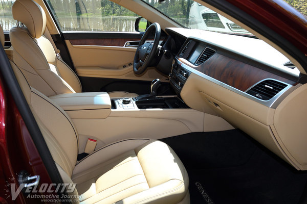 2015 Hyundai Genesis Interior