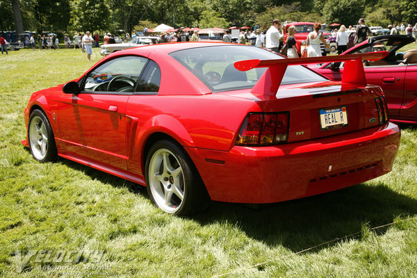 2000 Ford SVT Cobra R