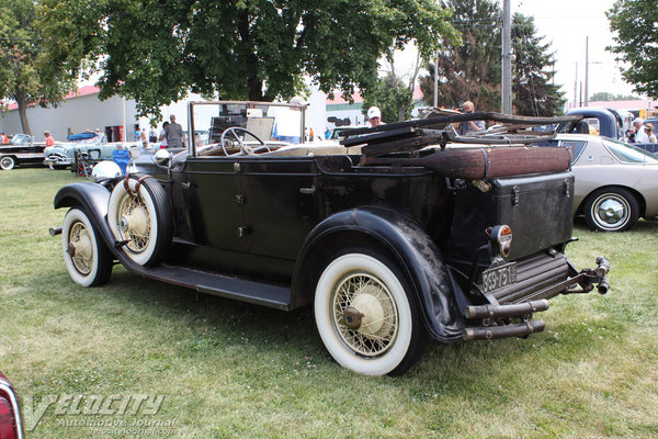 1930 Auburn 8-95 Phaeton Sedan