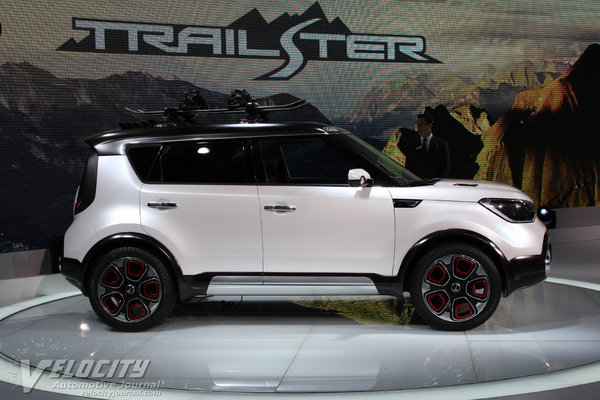 2015 Kia Trailster