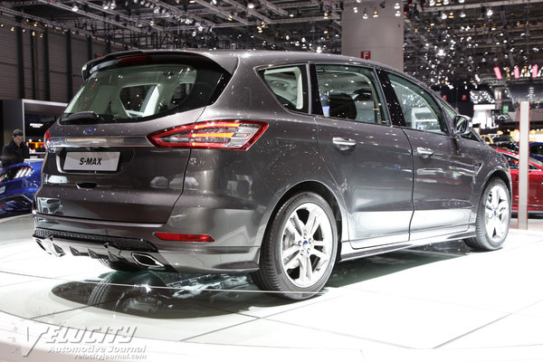 2015 Ford S-Max