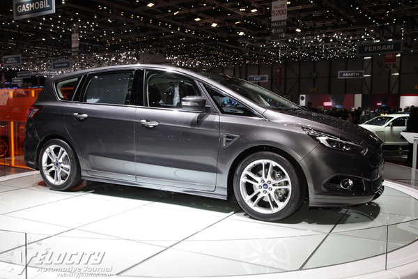 2015 Ford S-Max