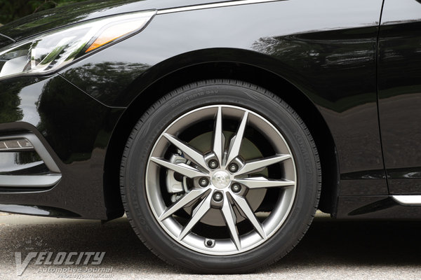 2015 Hyundai Sonata Sport Wheel