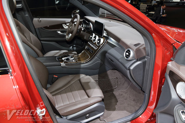 2016 Mercedes-Benz GLC-Class Interior