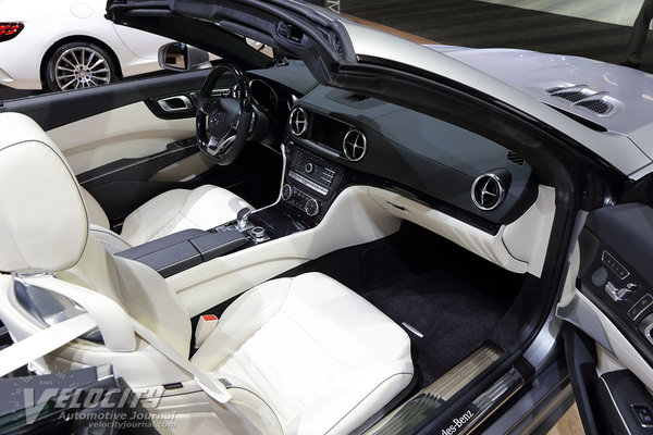 2017 Mercedes-Benz SL-Class Interior