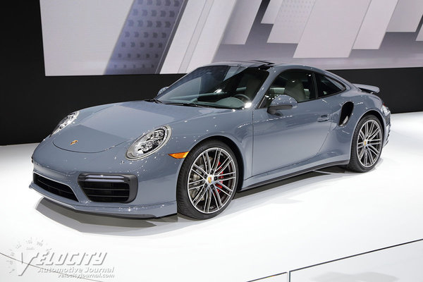 2017 Porsche 911 Turbo