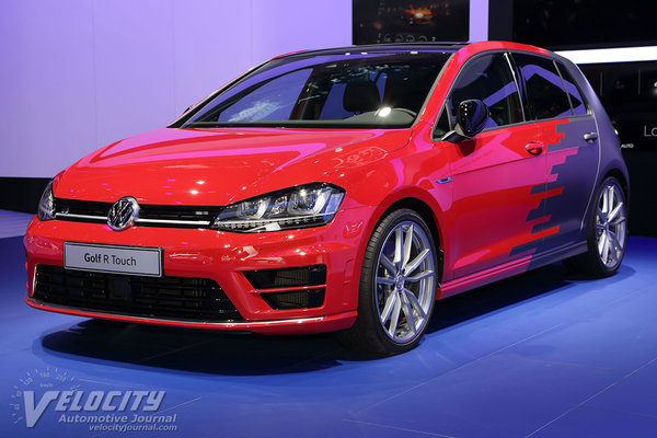 2016 Volkswagen Golf R Touch