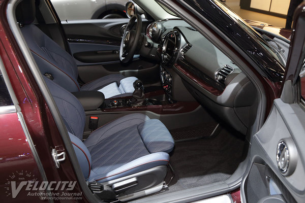 2016 Mini Clubman Interior