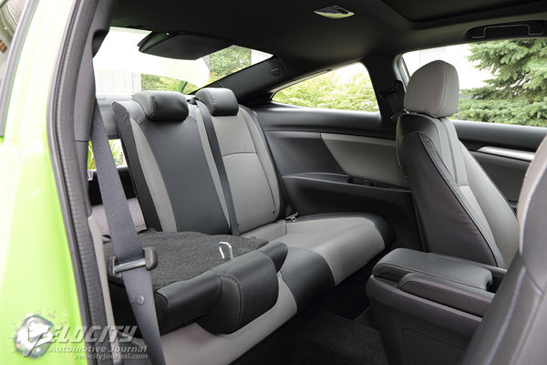 2016 Honda Civic coupe Interior