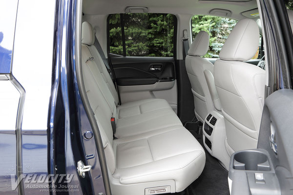 2017 Honda Ridgeline Interior