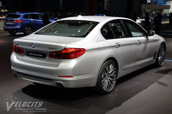 2017 BMW 5-Series sedan