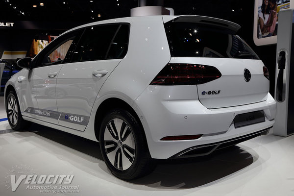 2017 Volkswagen Golf e-Golf