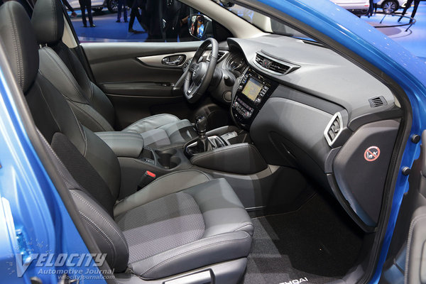 2017 Nissan Qashqai Interior