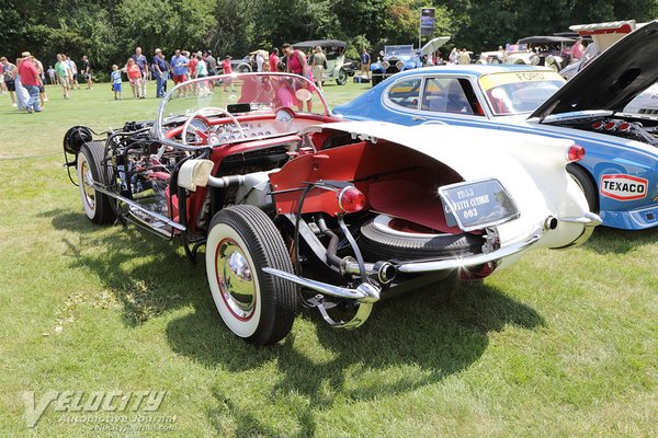 1953 Chevrolet Corvette (cutaway)