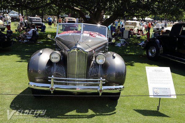 1940 Packard 180 Convertible Coupe