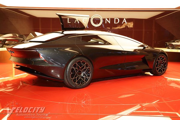 2018 Aston Martin Lagonda Vision