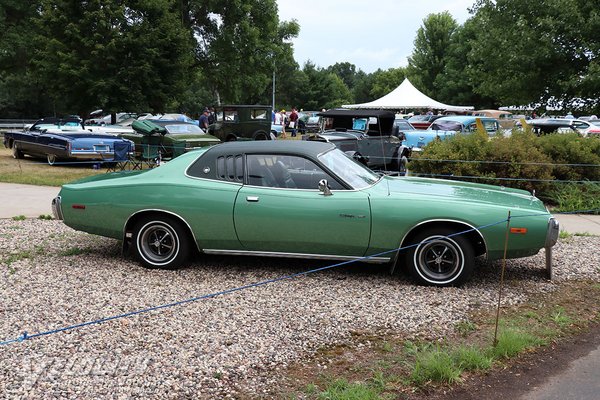 1974 Dodge Charger SE