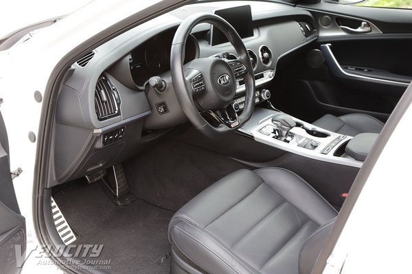 2018 Kia Stinger Interior