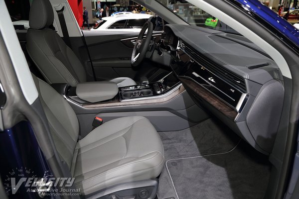 2019 Audi Q8 Interior