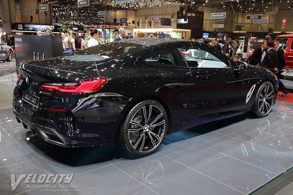 2019 BMW M850i xDrive coupe Night Sky