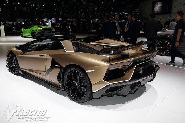 2020 Lamborghini Aventador SVJ Roadster