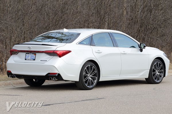 2019 Toyota Avalon Touring