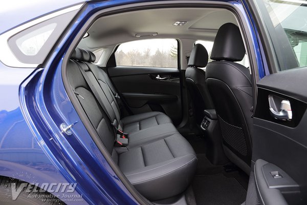 2019 Kia Forte EX Interior