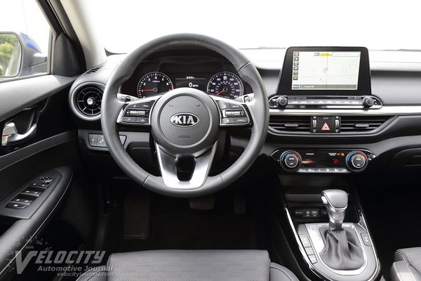 2019 Kia Forte EX Instrumentation