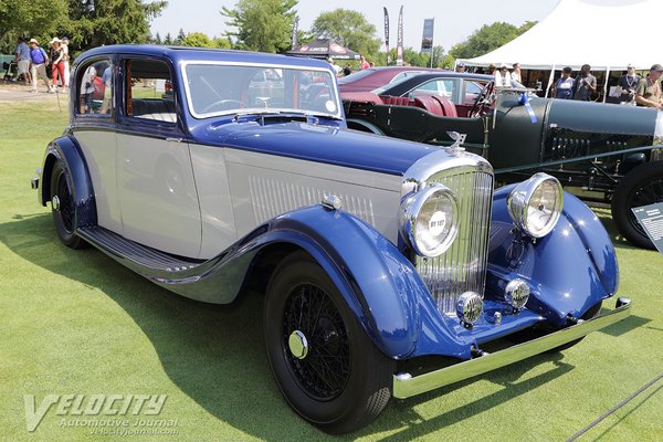 1935 Bentley 3 1/2 Litre Saloon by H.J. Mulliner