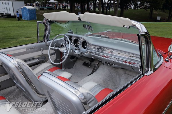 1959 Pontiac Bonneville convertible Interior