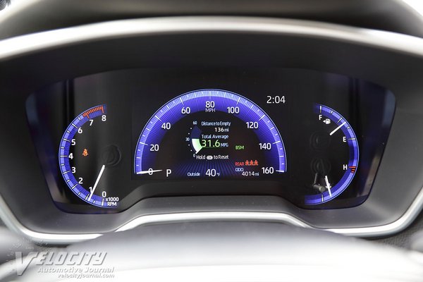 2020 Toyota Corolla XSE sedan Instrumentation