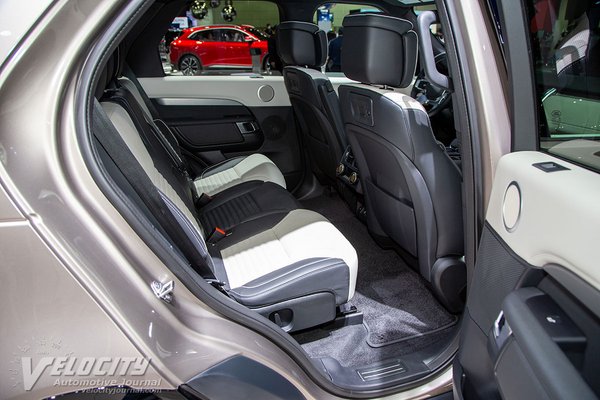 2021 Land Rover Discovery Interior