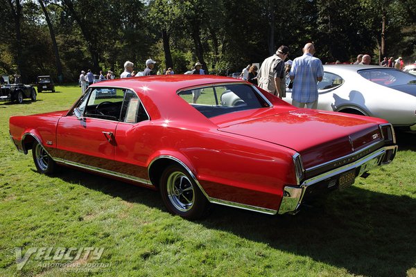 1967 Oldsmobile 4-4-2 W30