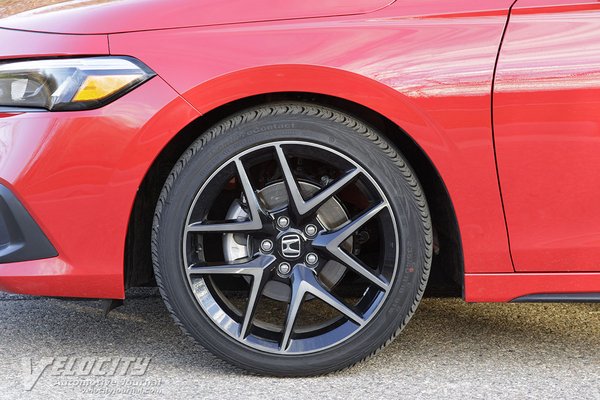 2022 Honda Civic Sport Touring Hatchback Wheel