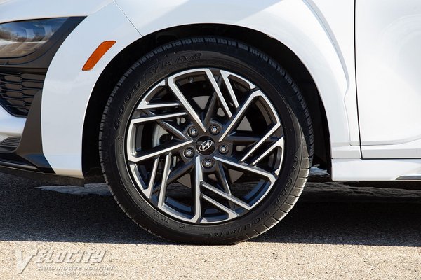 2022 Hyundai Kona N-Line Wheel